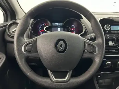 Photo 13 Renault Clio  1.2 16V 75