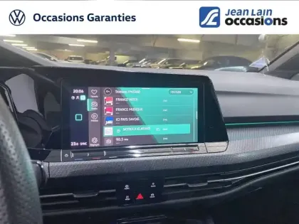 Photo 14 Volkswagen Golf  1.5 eTSI OPF 130 DSG7