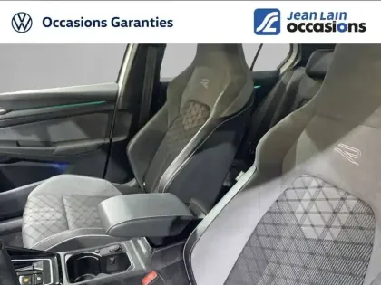 Photo 44 Volkswagen Golf  1.5 eTSI OPF 130 DSG7