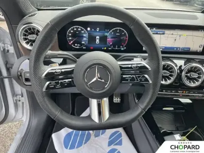 Photo 38 Mercedes CLA  Coupé 180 d 8G-DCT