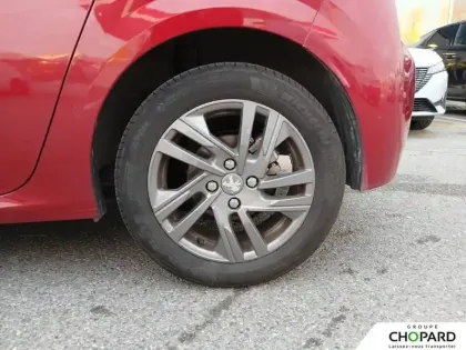 Photo 10 Peugeot 208  PureTech 100 S&S BVM6