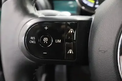 Photo 30 Mini Mini Hatch 3 Portes Cooper SE 184 ch