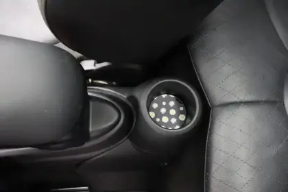 Photo 29 Mini Mini Hatch 3 Portes Cooper SE 184 ch