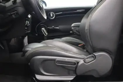 Photo 26 Mini Mini Hatch 3 Portes Cooper SE 184 ch