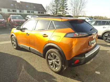 Photo 6 Peugeot 2008  PureTech 100 S&S BVM6