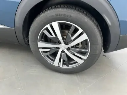 Photo 36 Peugeot 3008  Hybrid 225 e-EAT8