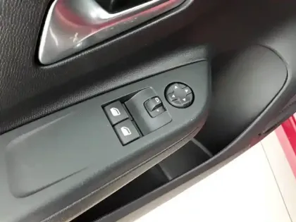 Photo 22 Opel Corsa  1.2 Turbo 100 ch BVA8