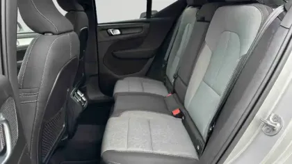 Photo 20 Volvo Xc40  B3 163 ch DCT7