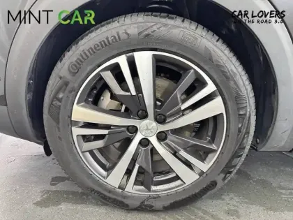 Photo 8 Peugeot 3008  Hybrid 225 e-EAT8