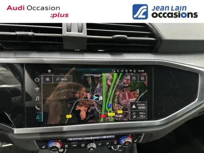 Photo 14 Audi Q3  35 TFSI 150 ch S tronic 7