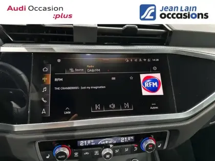 Photo 15 Audi Q3  35 TFSI 150 ch S tronic 7