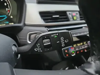 Photo 19 BMW X2  xDrive 25e 220 ch BVA6