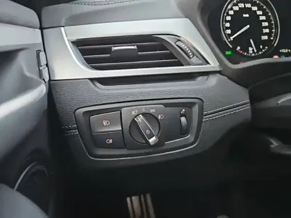 Photo 16 BMW X2  xDrive 25e 220 ch BVA6