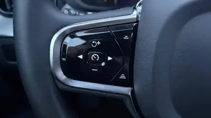 Photo 19 Volvo Xc60  T6 AWD Hybride rechargeable 253 ch+145 ch Geartronic 8