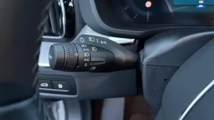 Photo 18 Volvo Xc60  T6 AWD Hybride rechargeable 253 ch+145 ch Geartronic 8