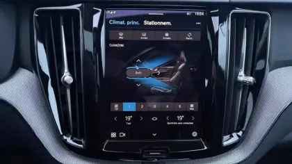 Photo 23 Volvo Xc60  T6 AWD Hybride rechargeable 253 ch+145 ch Geartronic 8