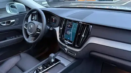 Photo 11 Volvo Xc60  T6 AWD Hybride rechargeable 253 ch+145 ch Geartronic 8