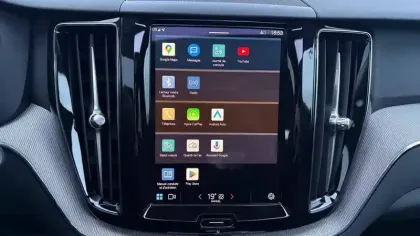 Photo 24 Volvo Xc60  T6 AWD Hybride rechargeable 253 ch+145 ch Geartronic 8