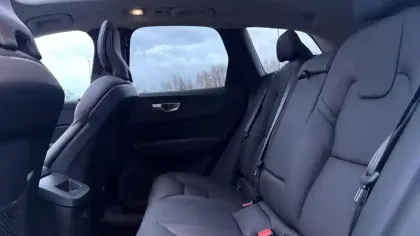 Photo 6 Volvo Xc60  T6 AWD Hybride rechargeable 253 ch+145 ch Geartronic 8