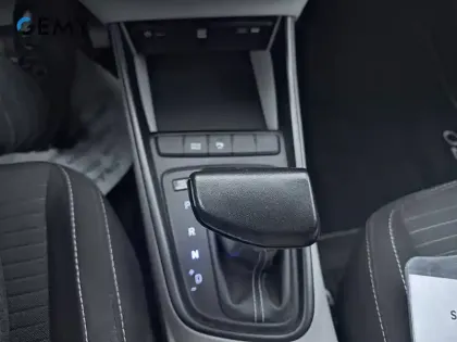 Photo 13 Hyundai I20  1.0 T-GDi 100 DCT-7 Hybrid 48V