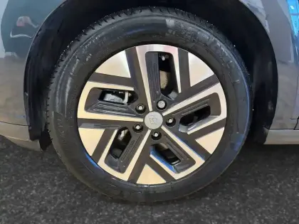 Photo 13 Hyundai Kona  Electrique 39 kWh - 136 ch