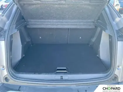 Photo 5 Peugeot 2008  PureTech 130 S&S EAT8