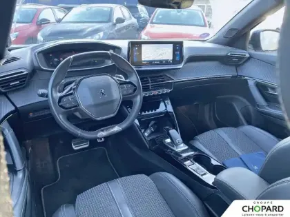 Photo 9 Peugeot 2008  PureTech 130 S&S EAT8