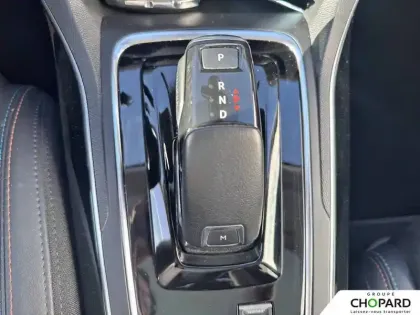 Photo 18 Peugeot 308  PureTech 130ch S&S EAT8