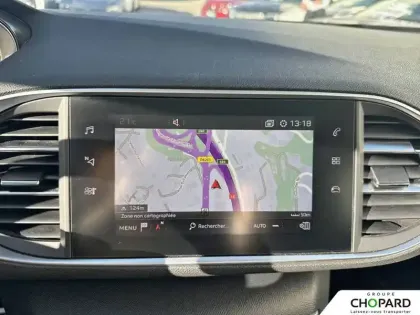 Photo 12 Peugeot 308  PureTech 130ch S&S EAT8