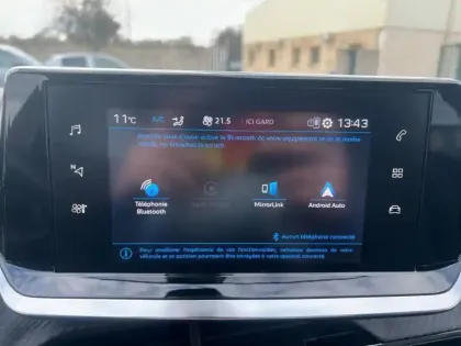 Photo 12 Peugeot 2008  PureTech 100 S&S BVM6