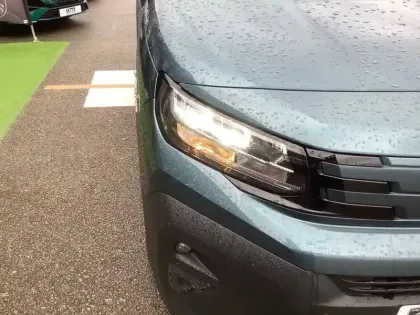 Photo 15 Peugeot Partner  FOURGON M DIESEL 130 CH AUTOMATIQUE