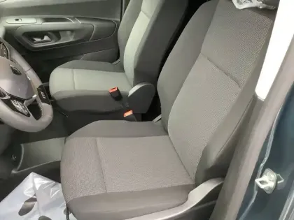 Photo 10 Peugeot Partner  FOURGON M DIESEL 130 CH AUTOMATIQUE