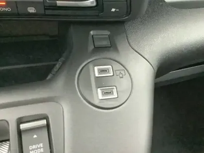 Photo 18 Peugeot Partner  FOURGON M DIESEL 130 CH AUTOMATIQUE