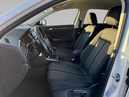 Photo 7 Volkswagen T-roc  1.0 TSI 115 Start/Stop BVM6