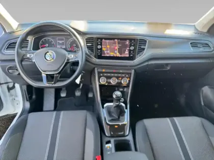 Photo 10 Volkswagen T-roc  1.0 TSI 115 Start/Stop BVM6