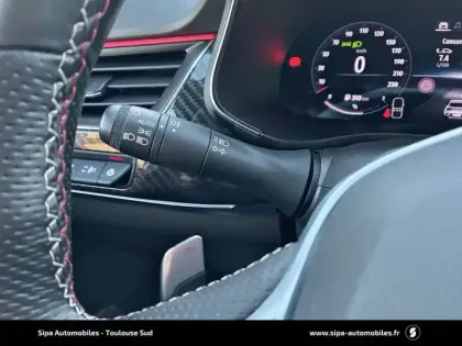 Photo 14 Renault Arkana  TCe 140 EDC FAP - 21B