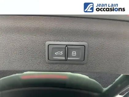 Photo 19 Audi Q3  35 TFSI 150 ch S tronic 7