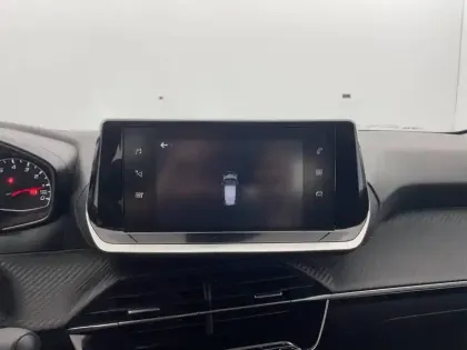 Photo 31 Peugeot 208  PureTech 75 S&S BVM5