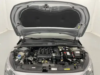 Photo 20 Peugeot 208  PureTech 75 S&S BVM5