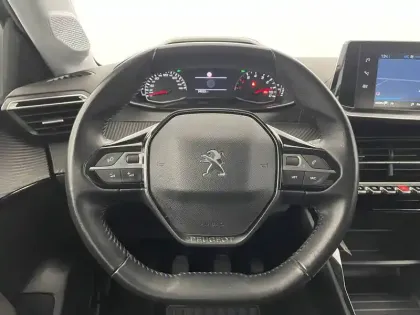 Photo 22 Peugeot 208  PureTech 75 S&S BVM5