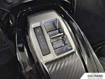 Photo 42 Peugeot 2008  Hybrid 145 e-DCS6