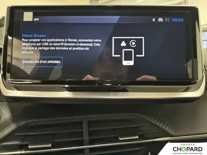 Photo 41 Peugeot 2008  Hybrid 145 e-DCS6