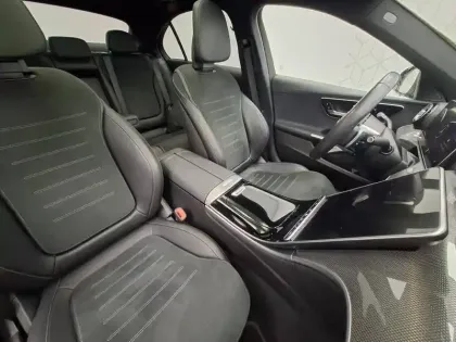 Photo 28 Mercedes Classe C  220 d 9G-Tronic