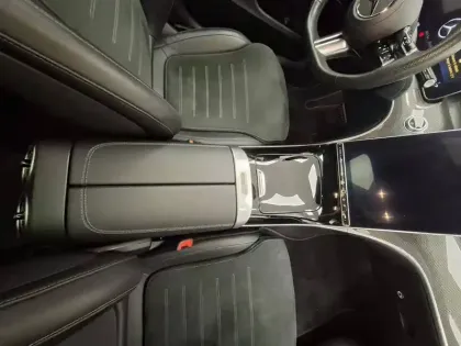 Photo 30 Mercedes Classe C  220 d 9G-Tronic