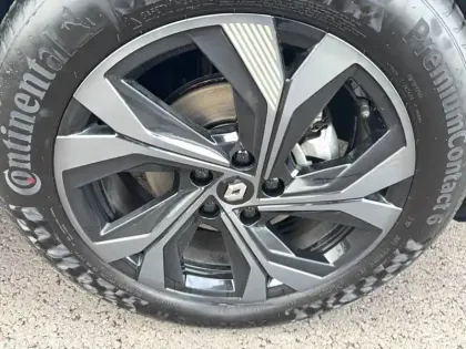 Photo 12 Renault Arkana  E-Tech hybride 145 - 22