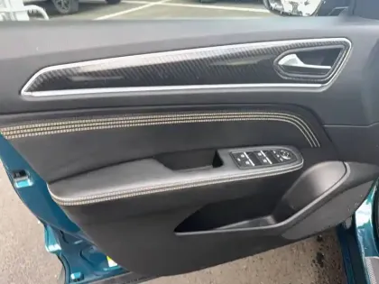 Photo 34 Renault Arkana  E-Tech hybride 145 - 22