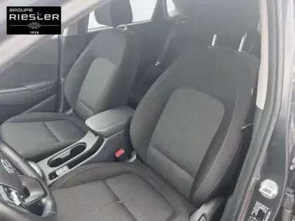 Photo 8 Hyundai Kona  Hybrid 141