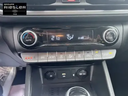 Photo 13 Hyundai Kona  Hybrid 141