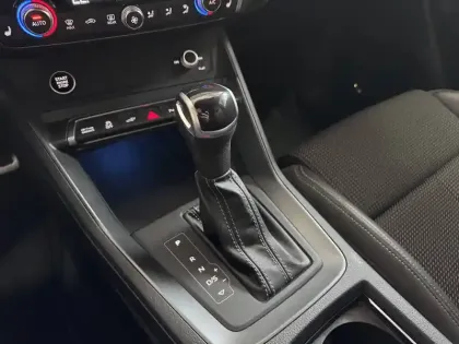 Photo 16 Audi Q3  45 TFSIe 245 ch S tronic 6