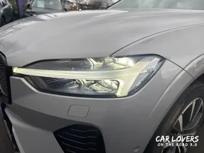 Photo 30 Volvo Xc60  T6 Recharge AWD 253 ch + 145 ch Geartronic 8